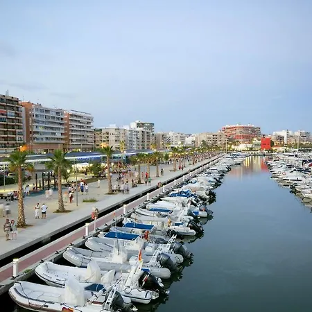 Apartment Near The Port Of