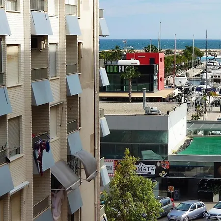Near The Port Of Apartment
